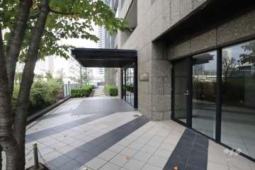 エントランスアプローチ