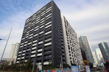 ザ晴海レジデンスの外観(南西側から)