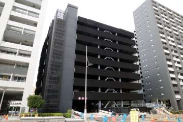 敷地内駐車場（自走式立体）