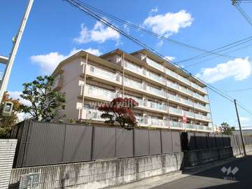ラ・ヴェール甲子園の外観(南西側から)