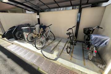 駐輪場・バイク置き場（屋根付き）