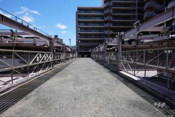 敷地内駐車場（屋外機械式）