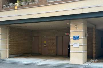 敷地内駐車場（屋内機械式）