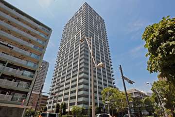 ザ・クレストタワー外観(東側から)