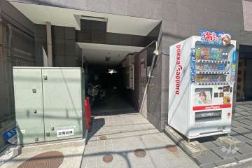 駐輪場の出入り口