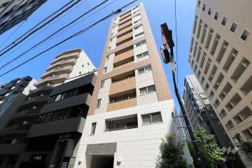 グリーンパーク日本橋アペゼの外観（南西側から）