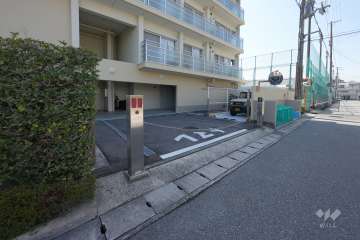 駐車場出入口（リングシャッター付き）
