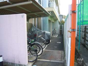 バイク置場