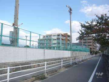 マンション遠景