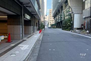 敷地北東側の前面道路