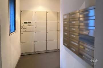 宅配ボックスと共用ポスト