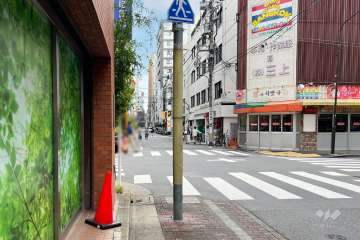敷地南西側の前面道路