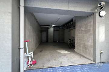 敷地内駐車場（屋内平面式）