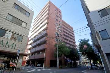 シャンボール日本橋の外観（北側から）