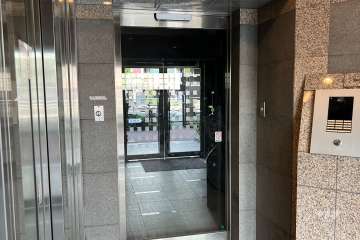 駐輪場の出入り口
