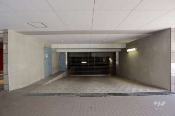 駐車場の出入り口