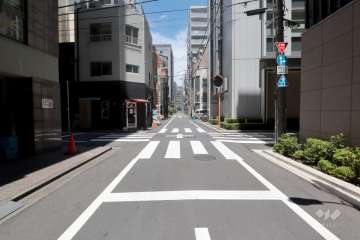 敷地北東側の前面道路