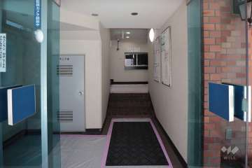 エントランスホール