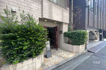 エントランスアプローチ　