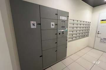 宅配ボックスと共用ポスト