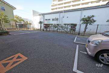 敷地内駐車場（屋外平面式）