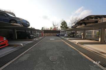 敷地内駐車場（屋外機械式）