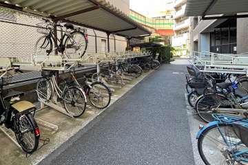 駐輪場（屋根付き）