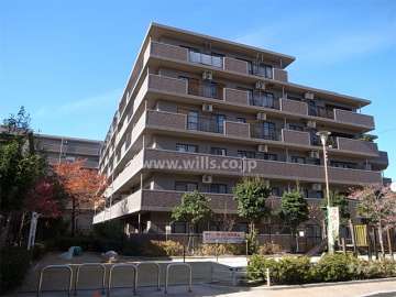 プランヴェール西宮門戸の外観（東側から）