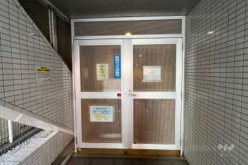 駐輪場の出入り口