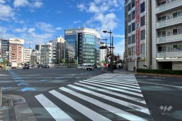 敷地北西側の前面道路