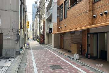 敷地南東側の前面道路