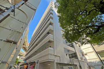 秀和日本橋箱崎レジデンスの外観（南西側から）