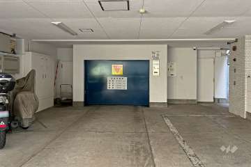 駐車場の出入り口