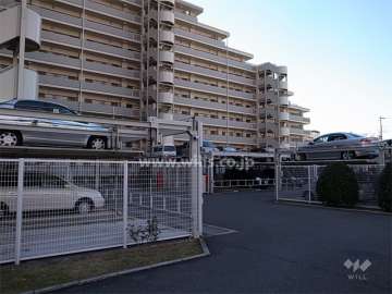 機械式の敷地内駐車場