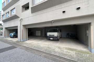 敷地内駐車場（屋内平面式）　