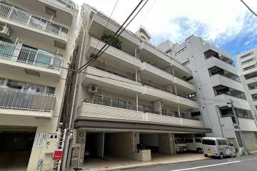 中銀日本橋浜町マンシオンの外観（西側から）