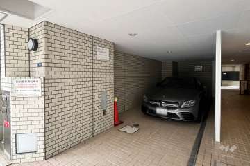 敷地内駐車場（屋内平面式）　