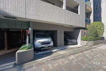 敷地内駐車場（屋外平面式）