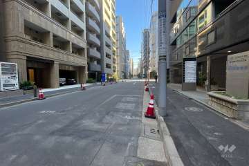 敷地北西側の前面道路　