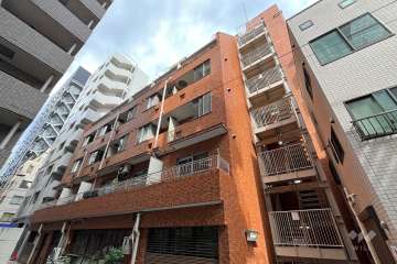 朝日八丁堀マンションの外観（南東側から）