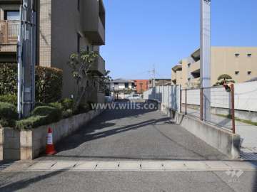 駐車場の出入り口