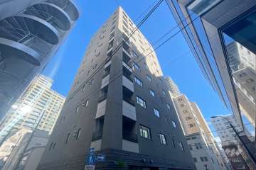 グリーンパーク中央湊の外観（北西側から）