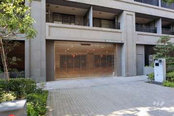 駐車場の出入り口