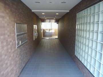 エントランスアプローチ