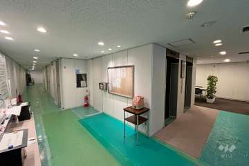 エントランスホール