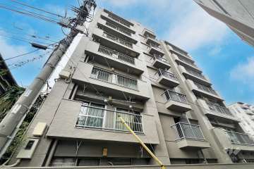 パラスト野方の外観（南西側から）