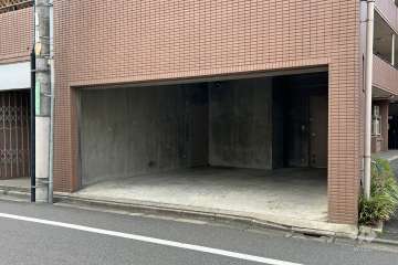 敷地内駐車場（屋内平面式）