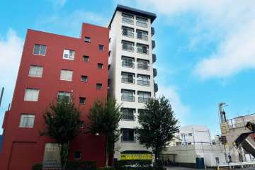 マンションローゼ丸山の外観（北西側から）