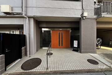 エントランスアプローチ