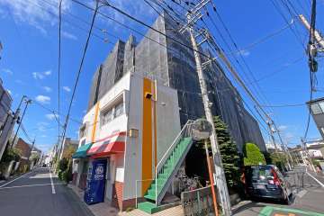 藤和シティホームズ中野江古田の外観（南東側から）